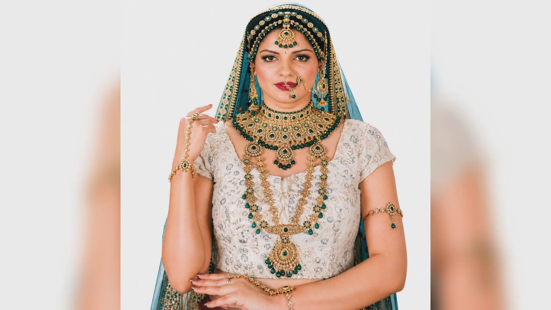 ROYAL FULL BRIDAL SET 23